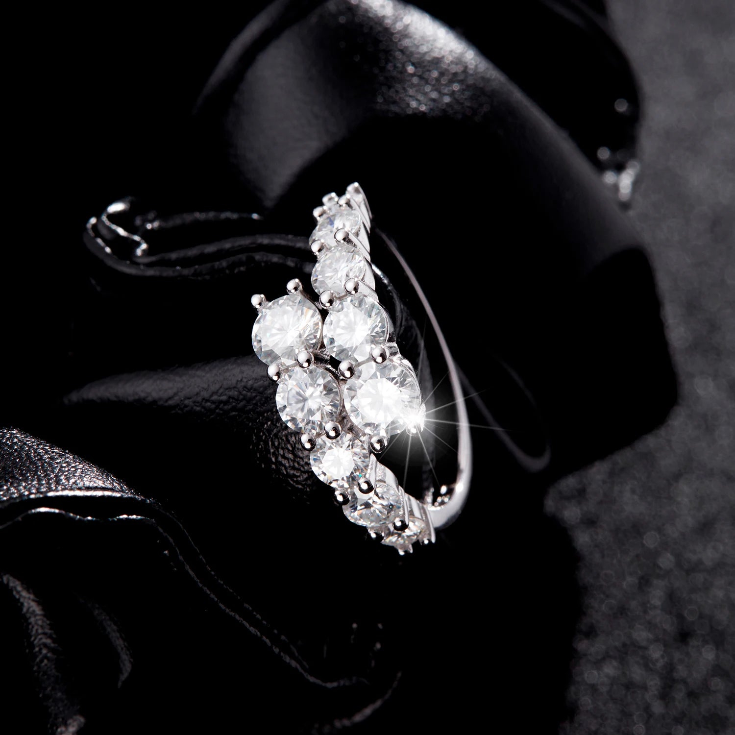 Lumina Classic Eternity Zircon Ring | 925 Sterling Silver Luxury Band