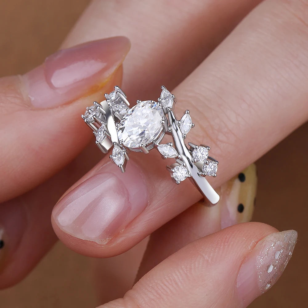 Luxury Oval Moissanite Ring for Women – S925 Sterling Silver Marquise Design