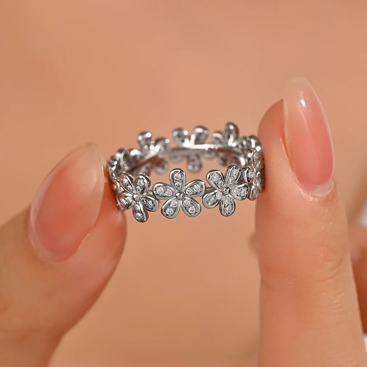 Elegant Moissanite Ring for Women – 18K Gold Plated | Brilliant Sparkle, Floral Design