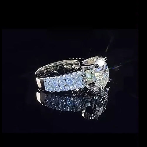 LUMINA 2 Carat Moissanite Ring – 925 Sterling Silver | Diamond Look