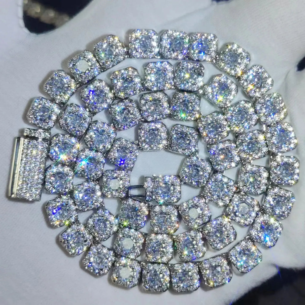 Luxury Moissanite Cuban Link Chain – 7MM Iced Out Necklace & Bracelet 925 Silver / Gold