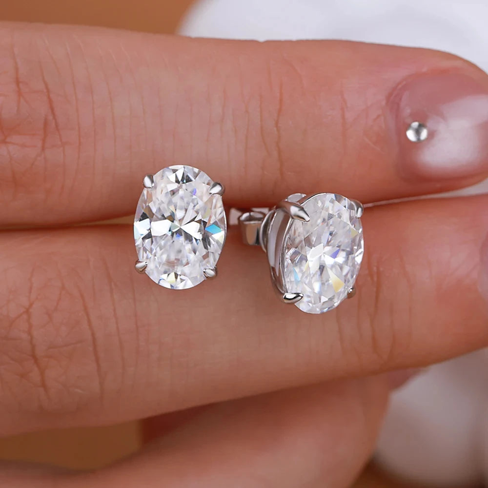 Luxury Moissanite Stud Earrings – Oval Cut VVS1 | 925 Sterling Silver | Lumina