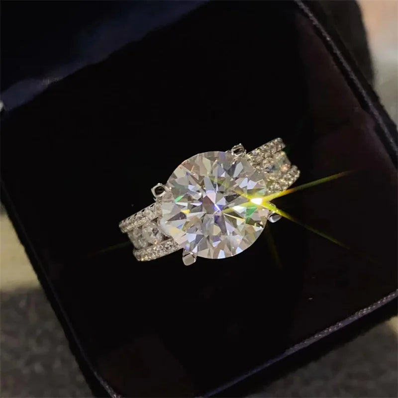 LUMINA 2 Carat Moissanite Ring – 925 Sterling Silver | Diamond Look