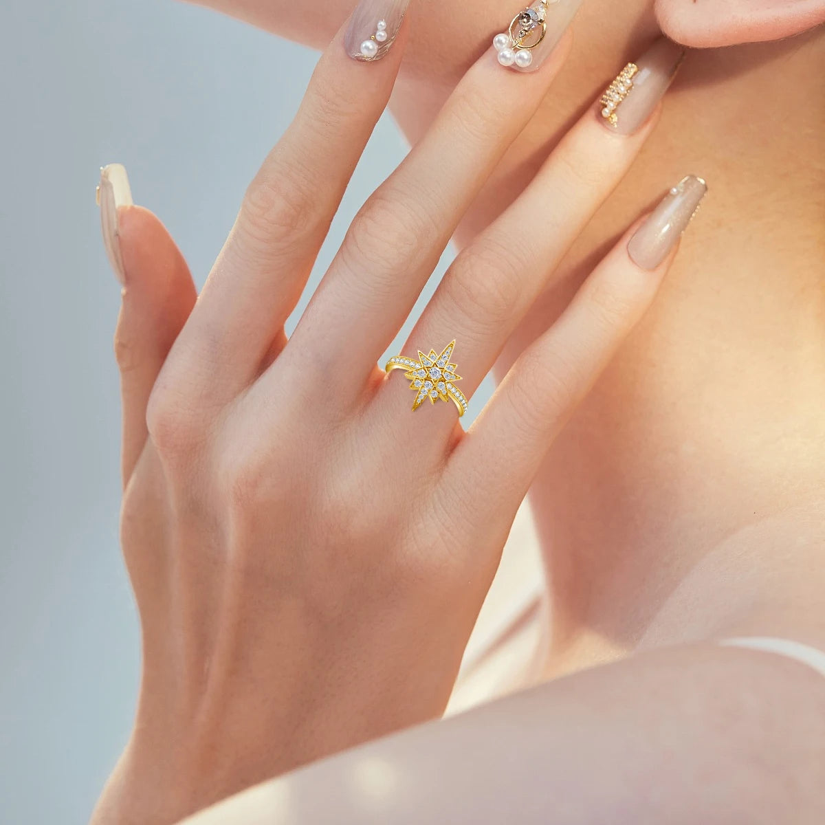 LUMINA™ Luxury Moissanite Star Ring