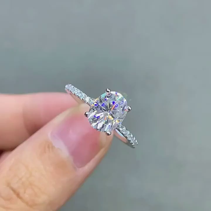 LUMINA™ Moissanite Engagement Ring – 925 Sterling Silver, Oval Cut